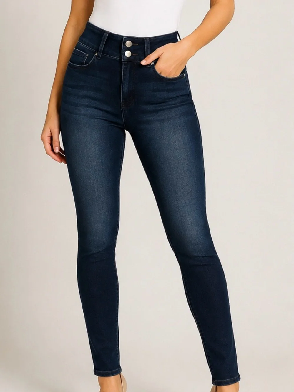 Seven7 Skinny Jeans Size 6 Dark Blue High-Rise Curvy Skinny StretchHigh Rise